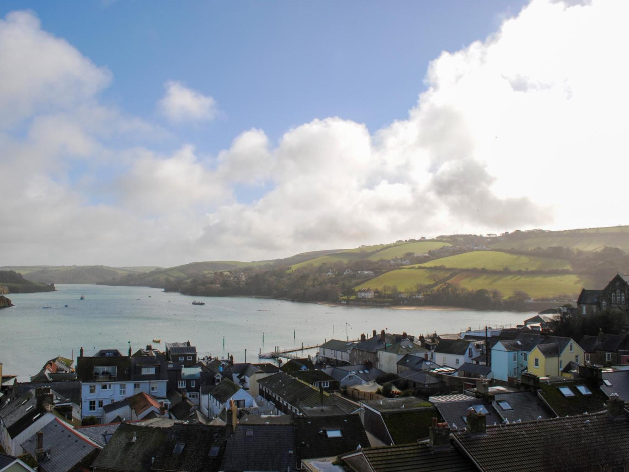 Higher Cliftonville Salcombe Exterior photo